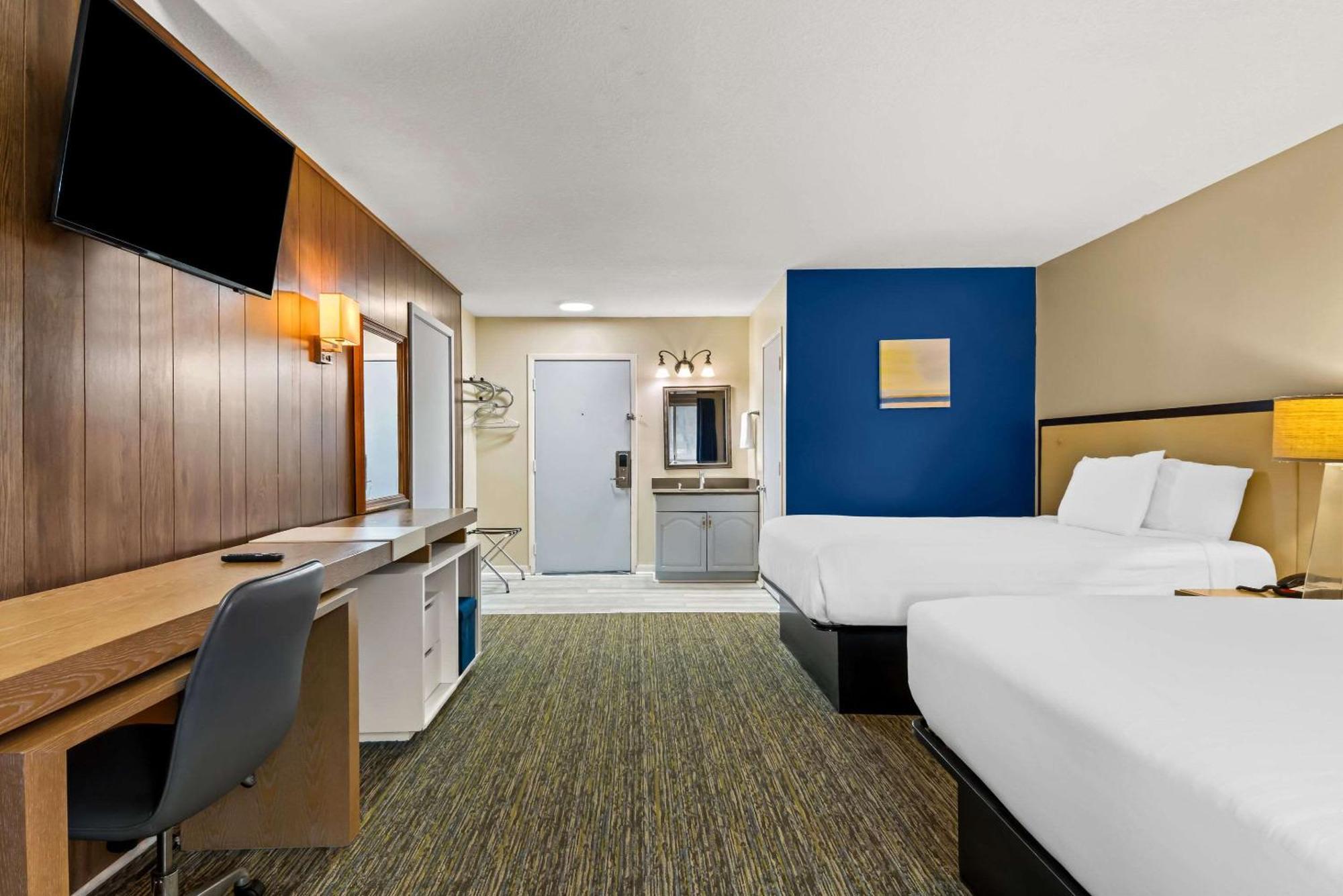 Rodeway Inn Formerly Camp Inn Lodge Oscoda エクステリア 写真