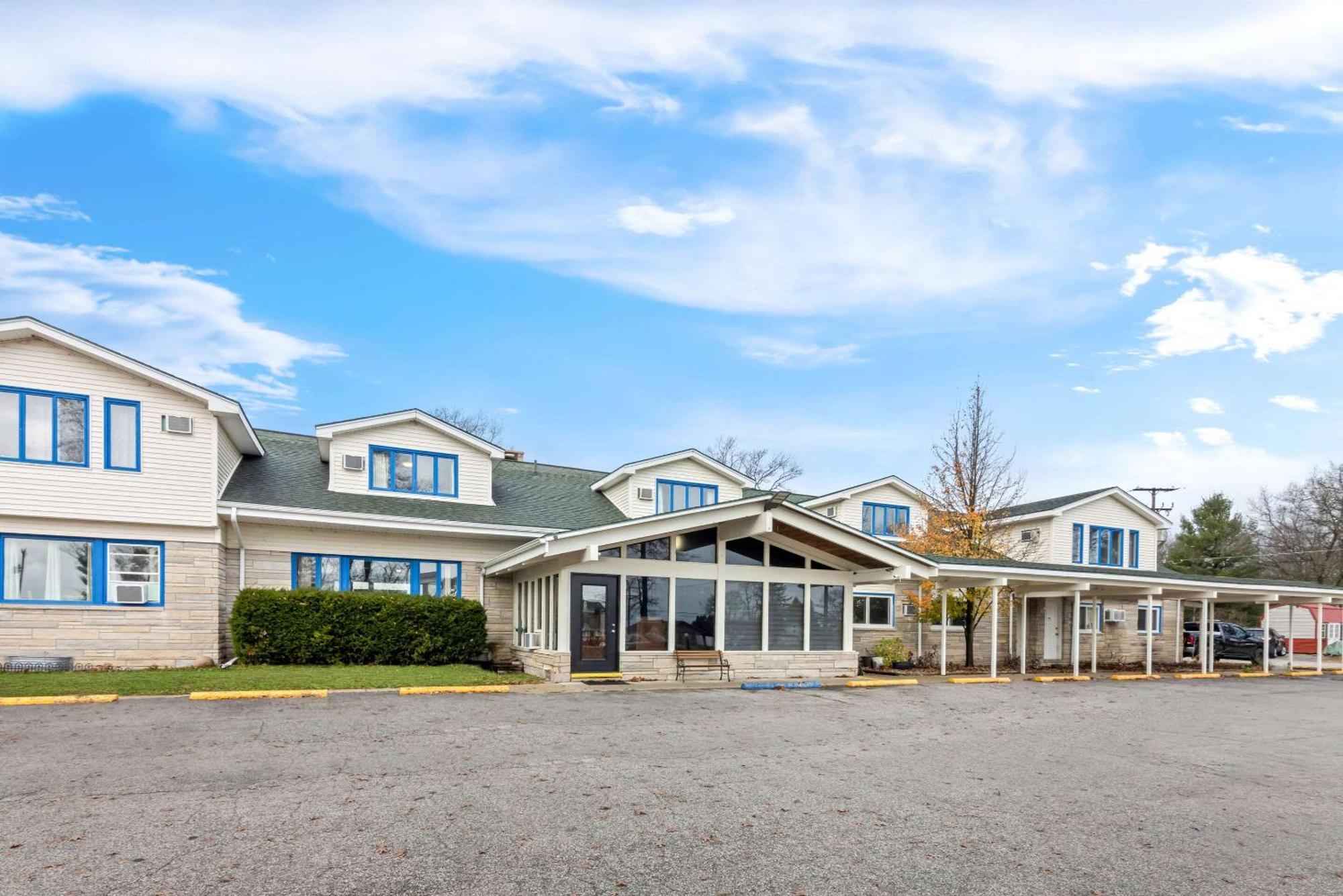 Rodeway Inn Formerly Camp Inn Lodge Oscoda エクステリア 写真